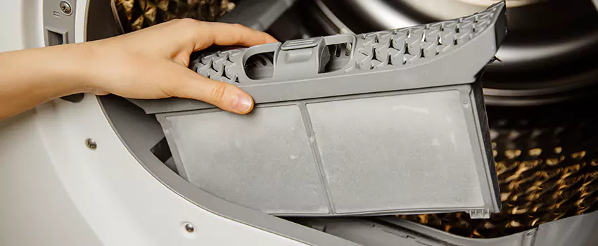 Signs Of A Clogged Dryer Lint Trap in Schertz, Texas